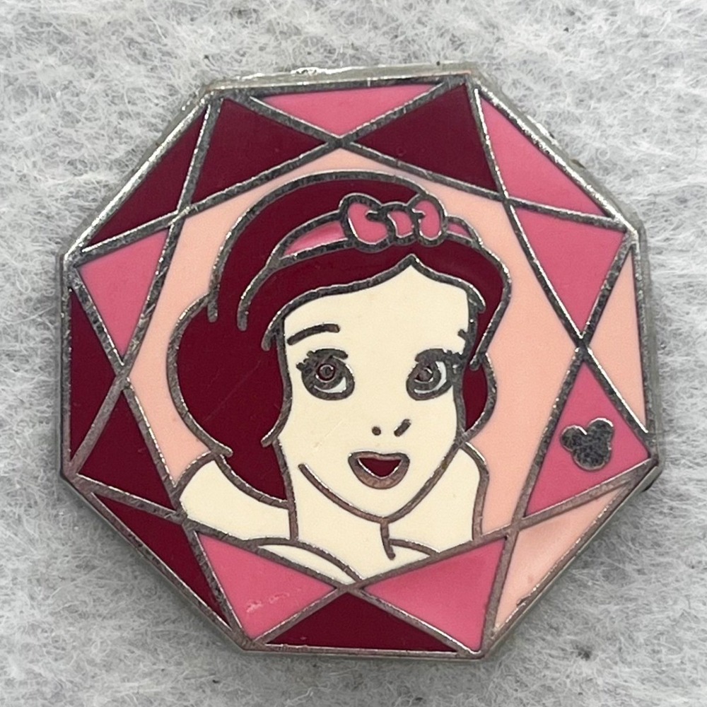 🔮 5/$25 Disney Princess Gems Aladdin Jasmine Pin
